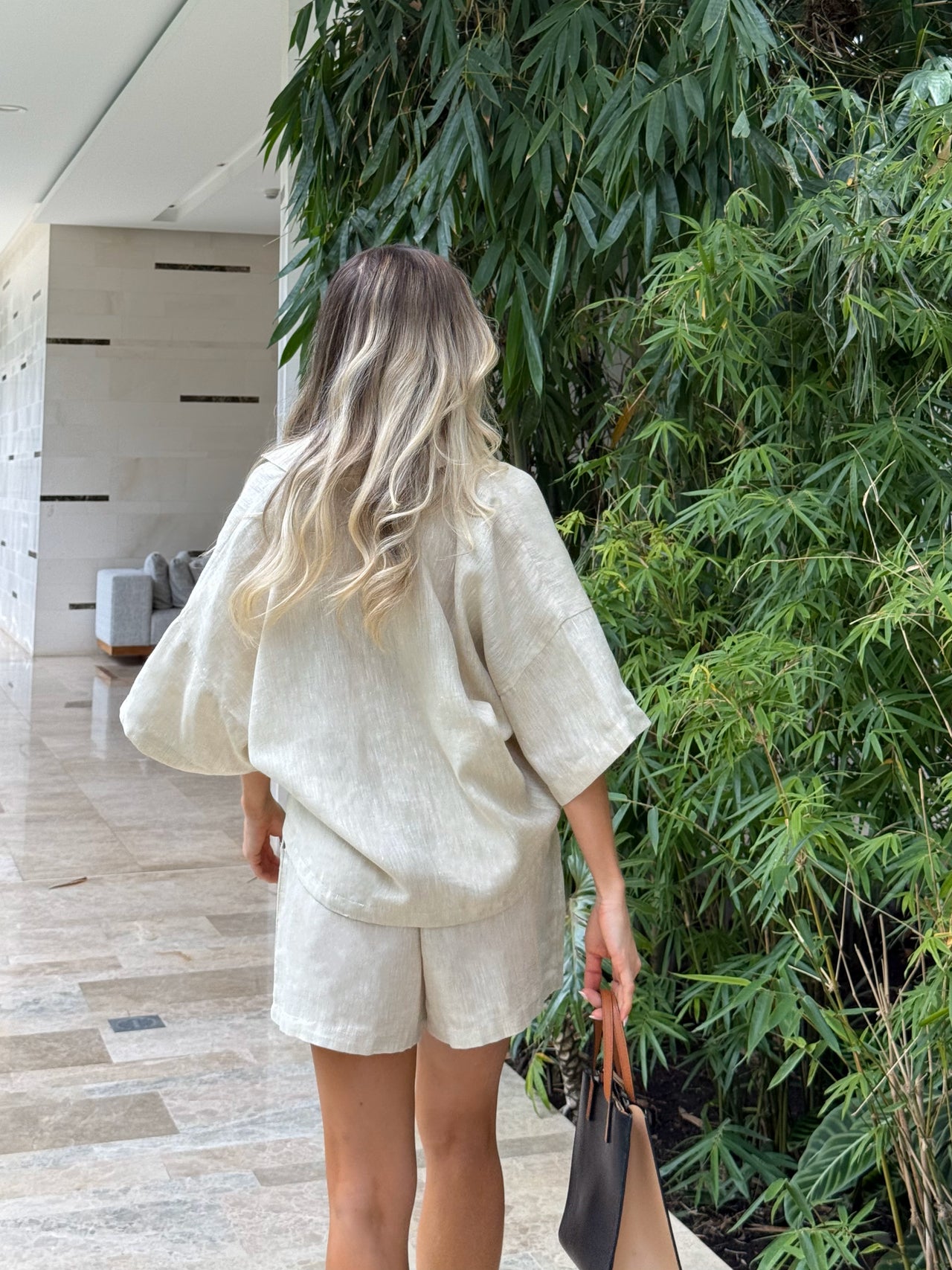 EASE SHORT